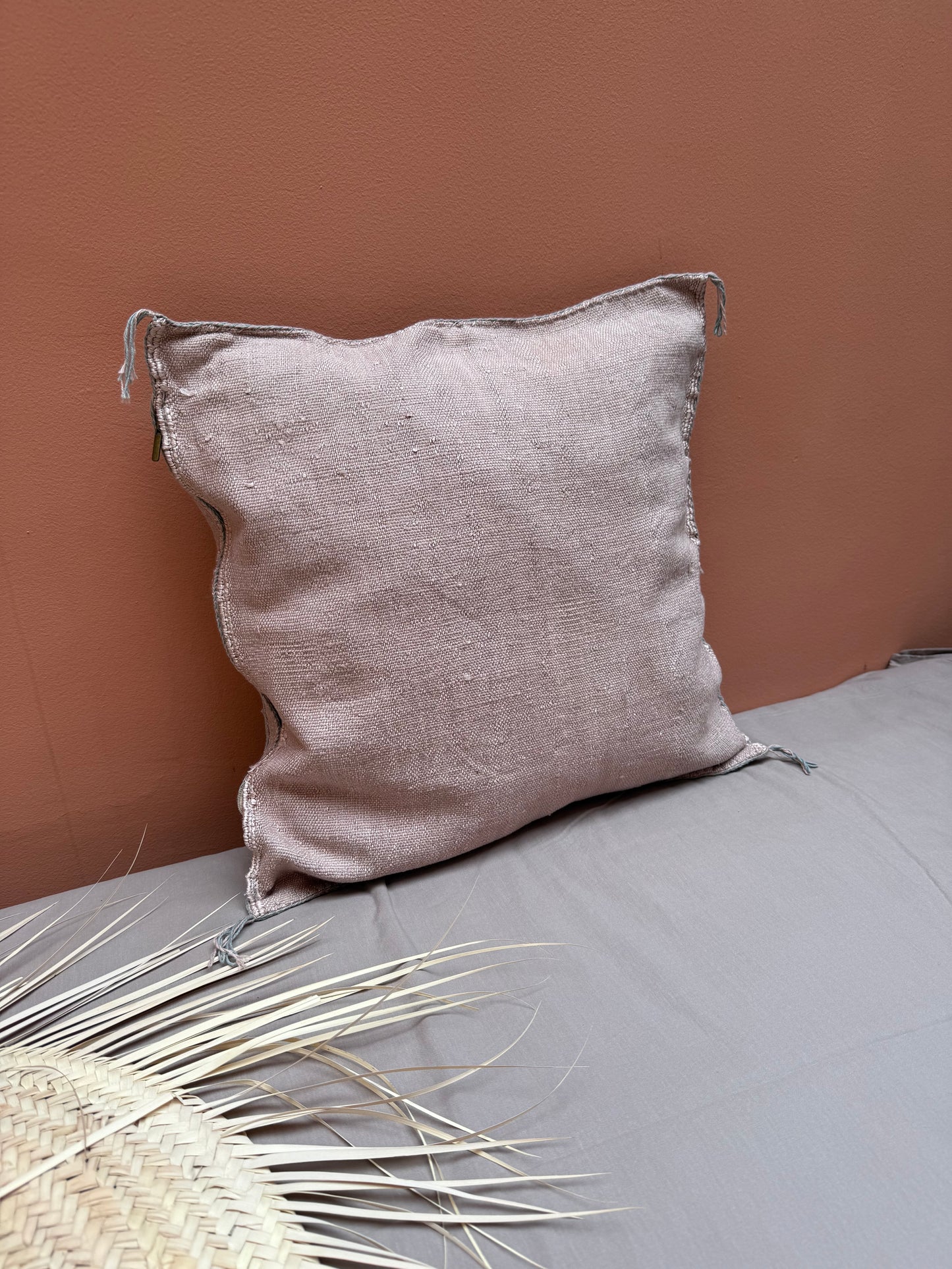 Housse de coussin en soie végétale