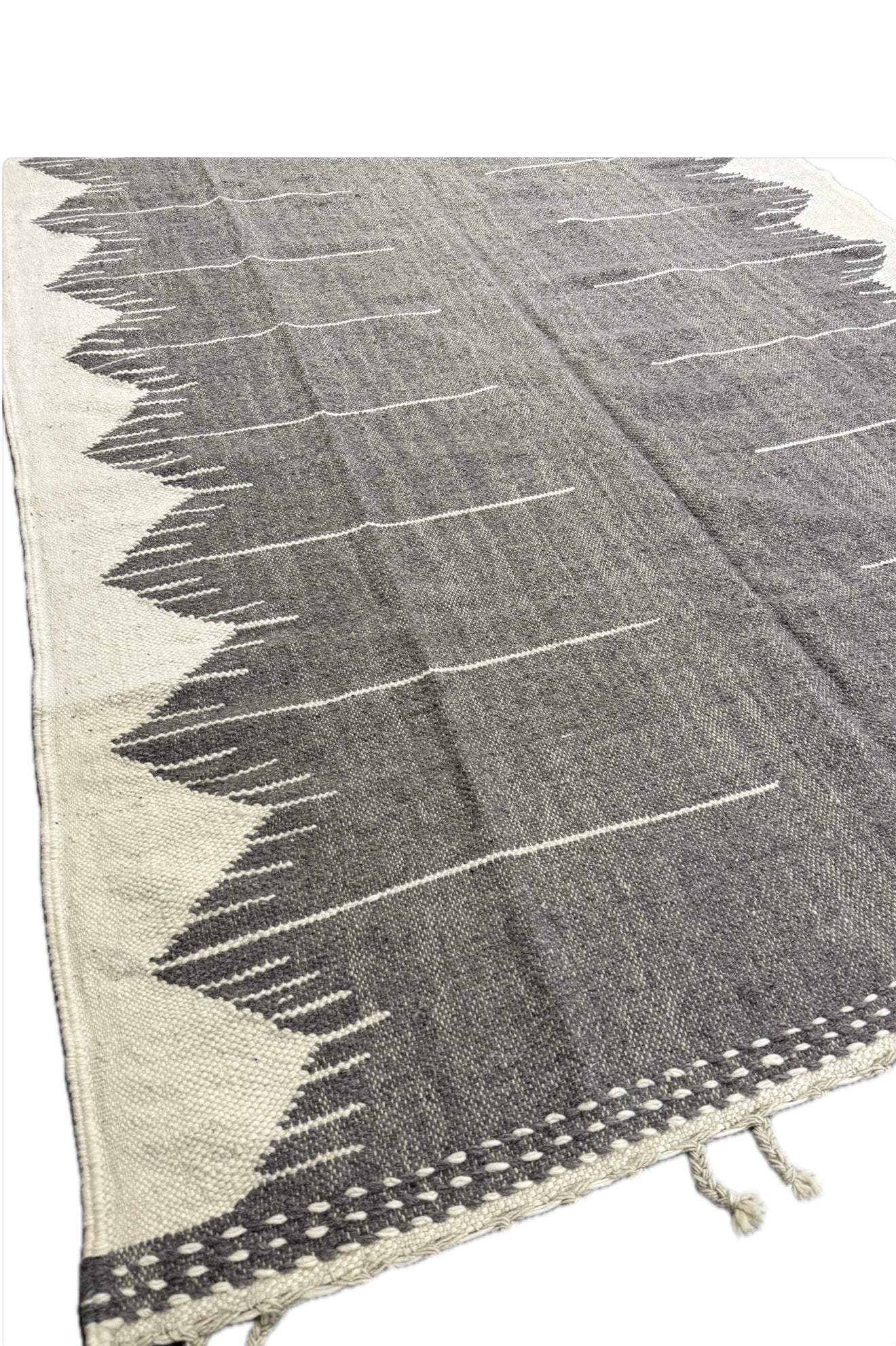 Tapis Zanafi taupe