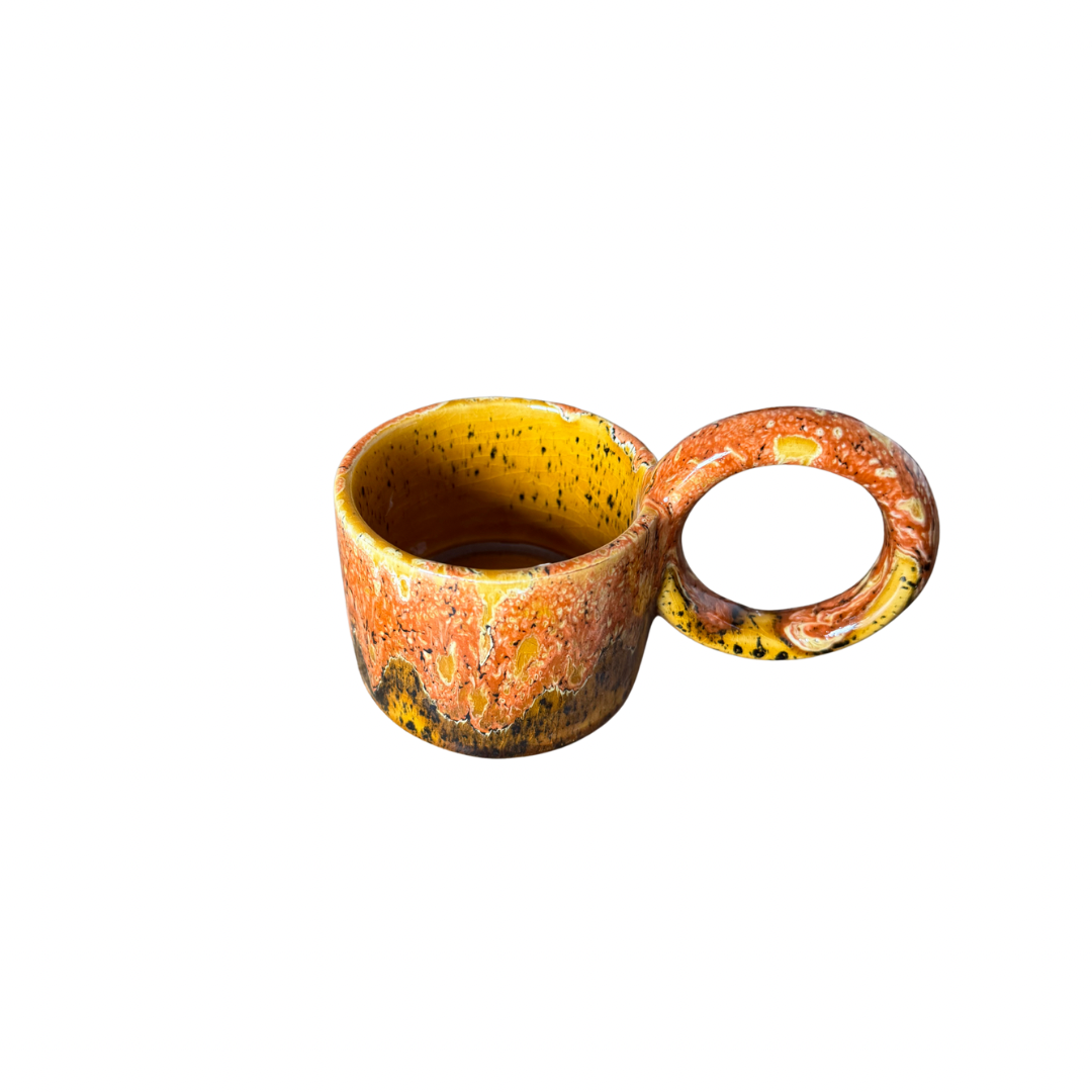 Tasse artisanale en céramique émaillée