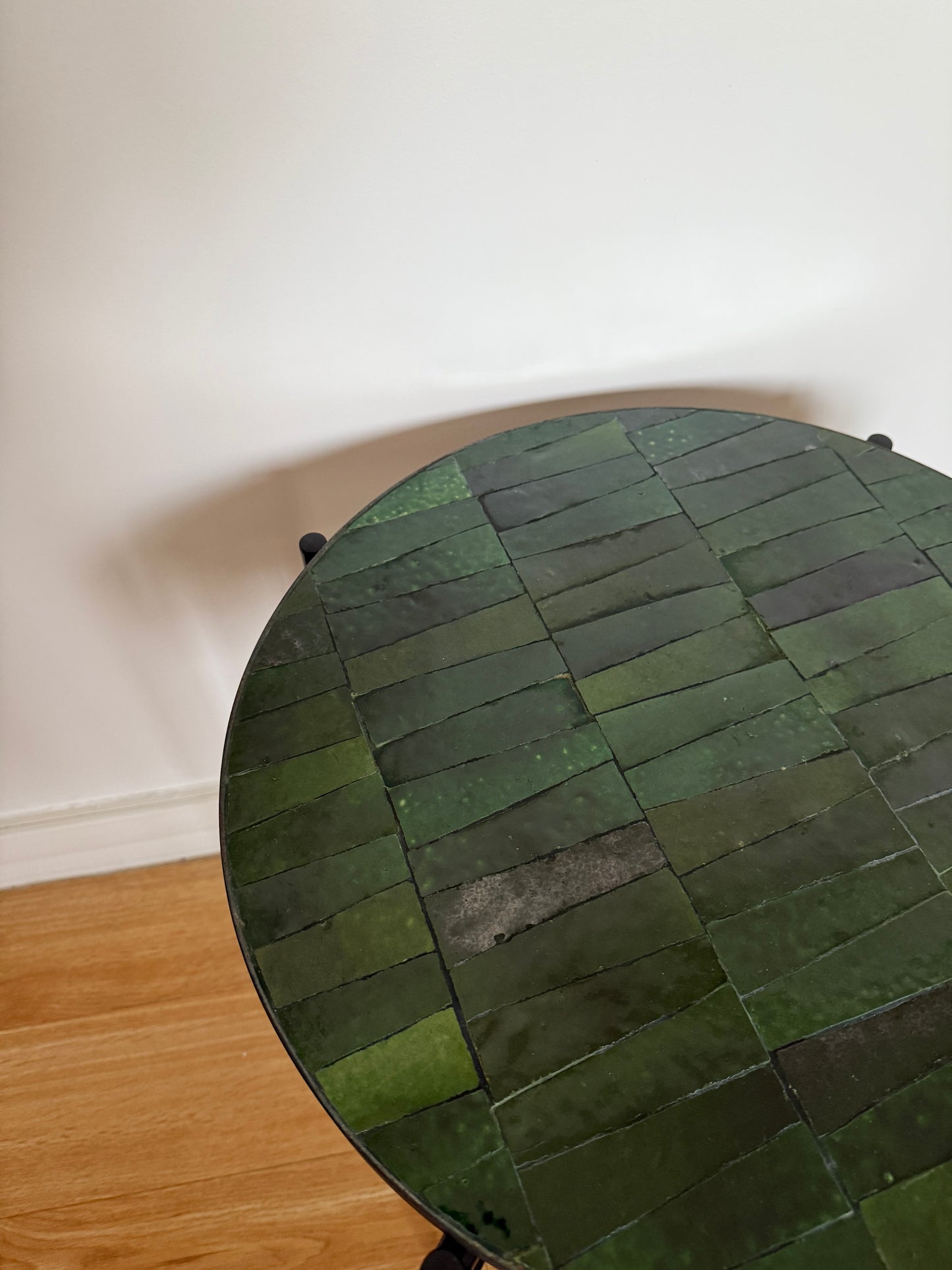 Table d’appoint en Zellige vert