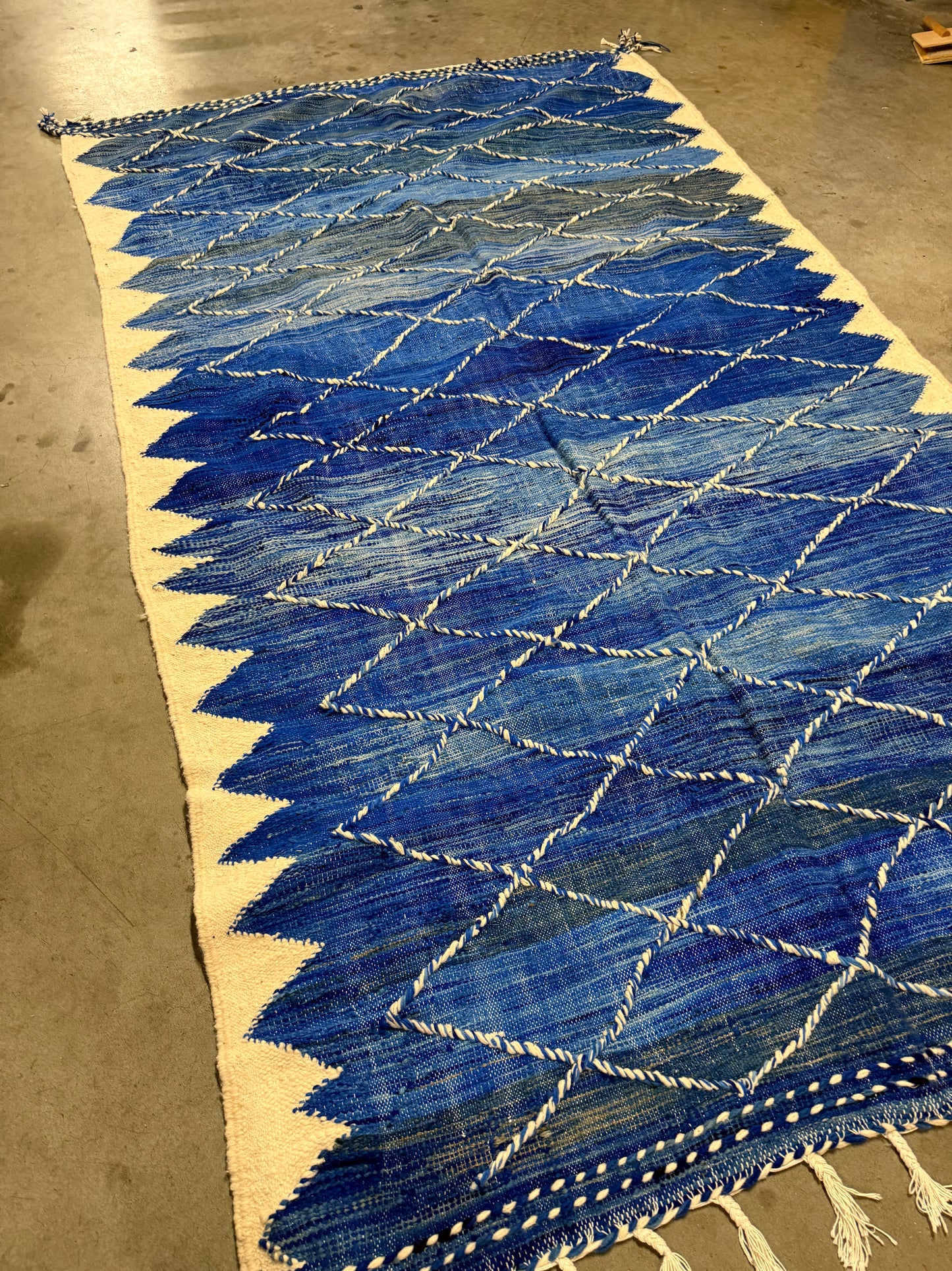 Tapis Zanafi nuances de bleu