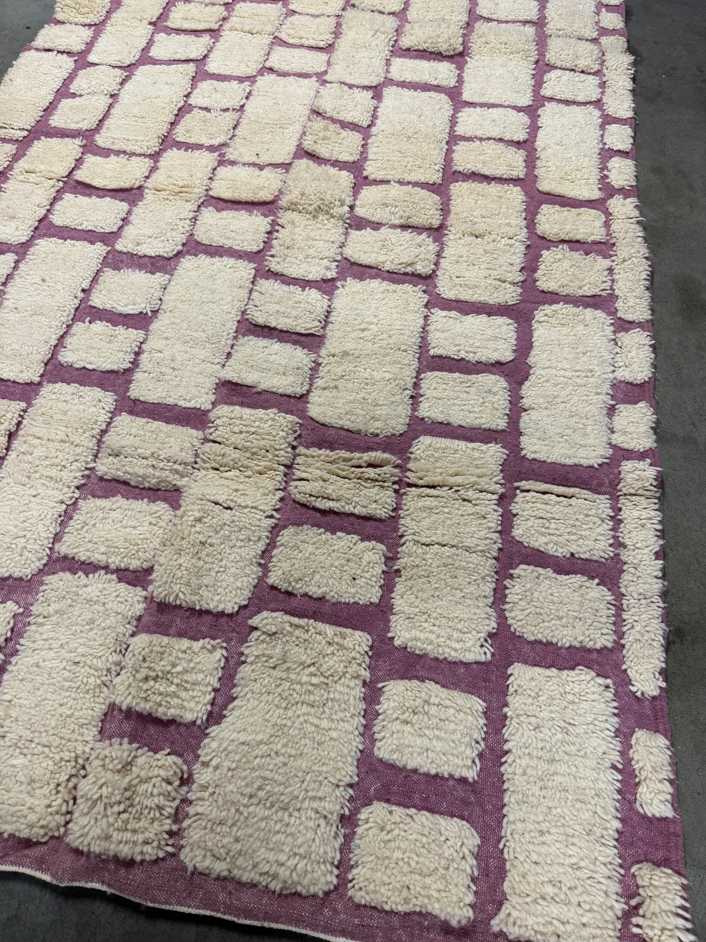 Tapis Berbère Béni Ouarain Écru / Parme