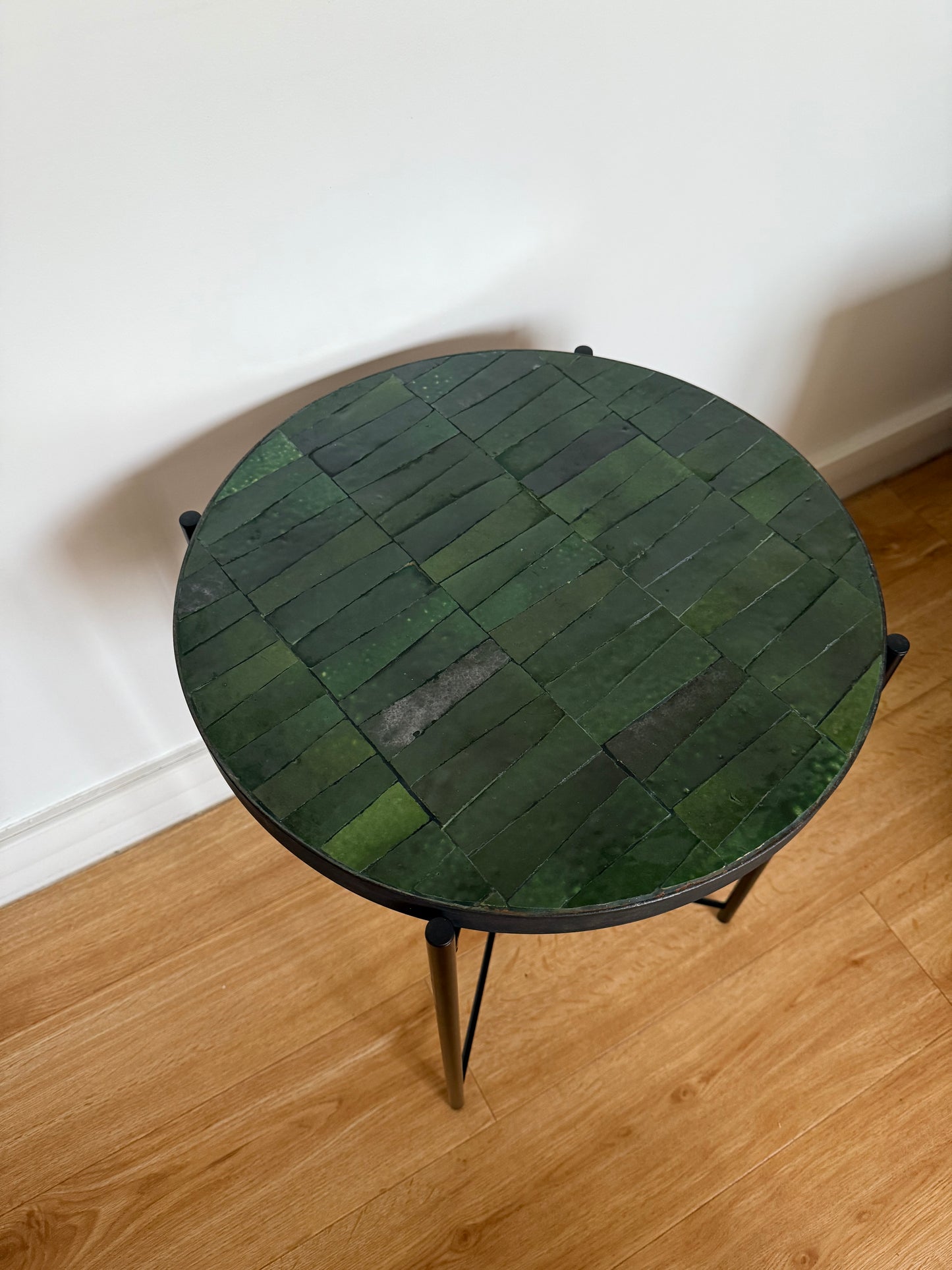 Table d’appoint en Zellige vert