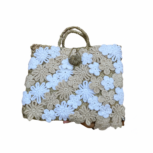 Panier en doum fleuri – Pièce artisanale unique