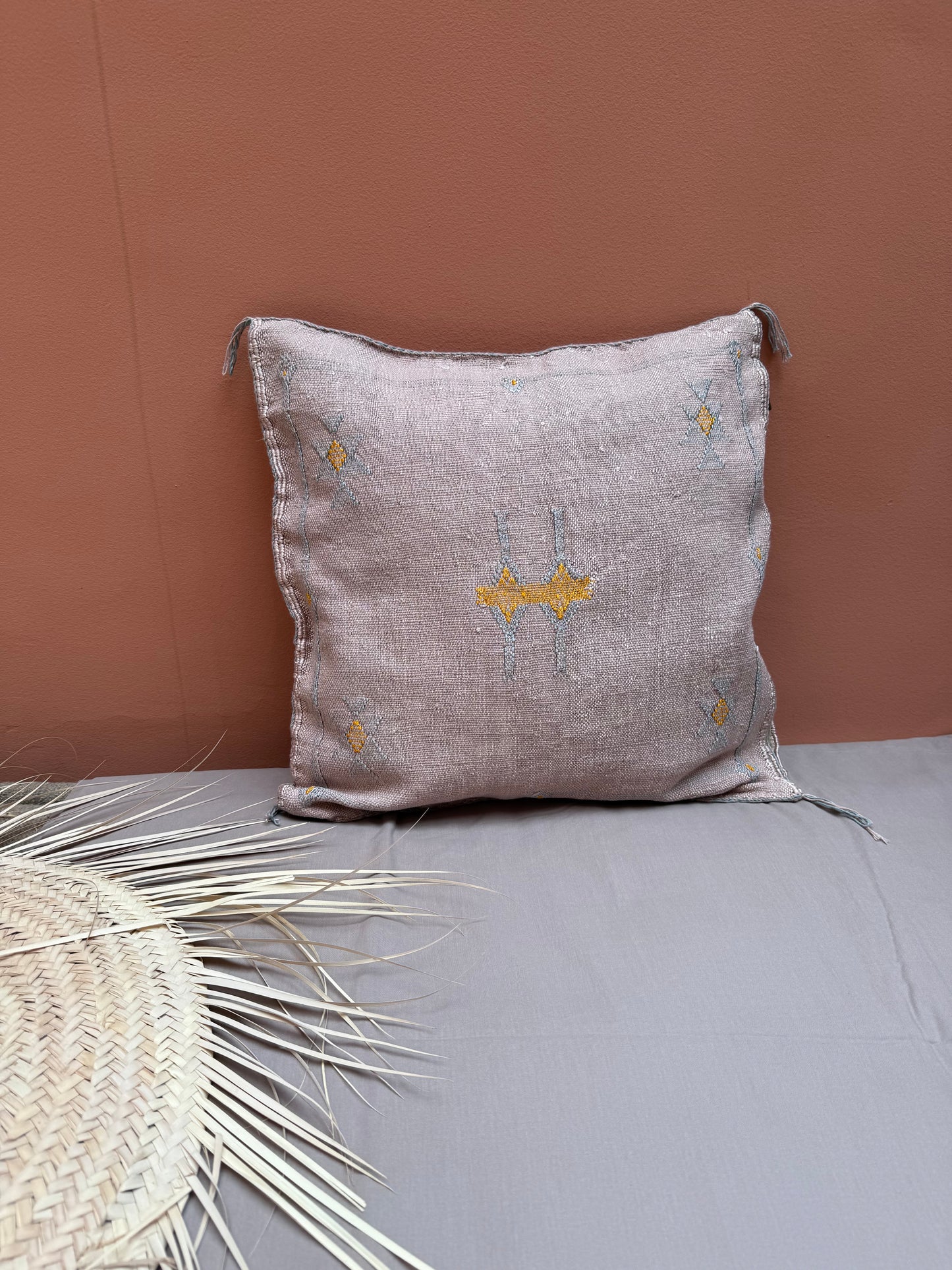 Housse de coussin en soie végétale