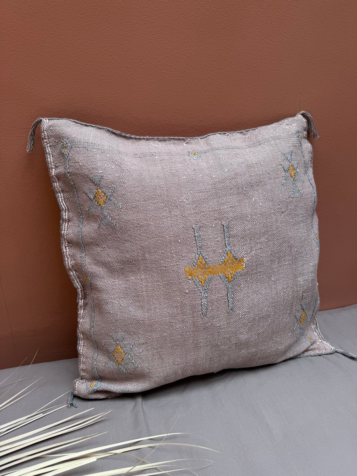 Housse de coussin en soie végétale