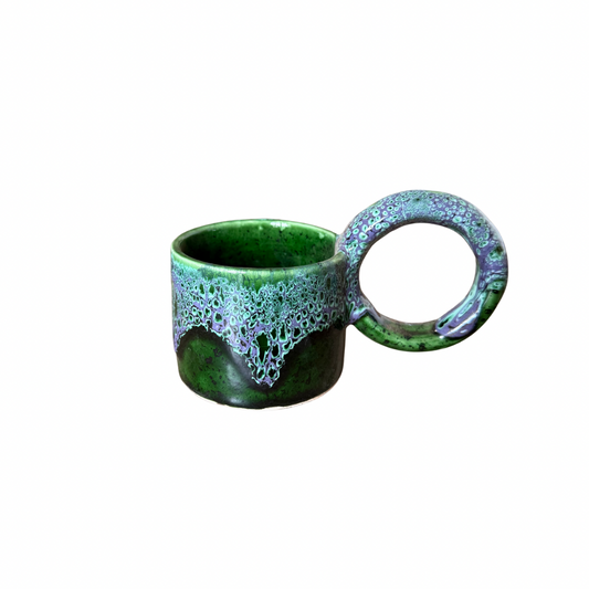 Tasse artisanale en céramique émaillée