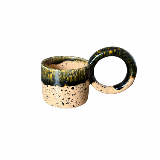 Tasse artisanale en céramique émaillée