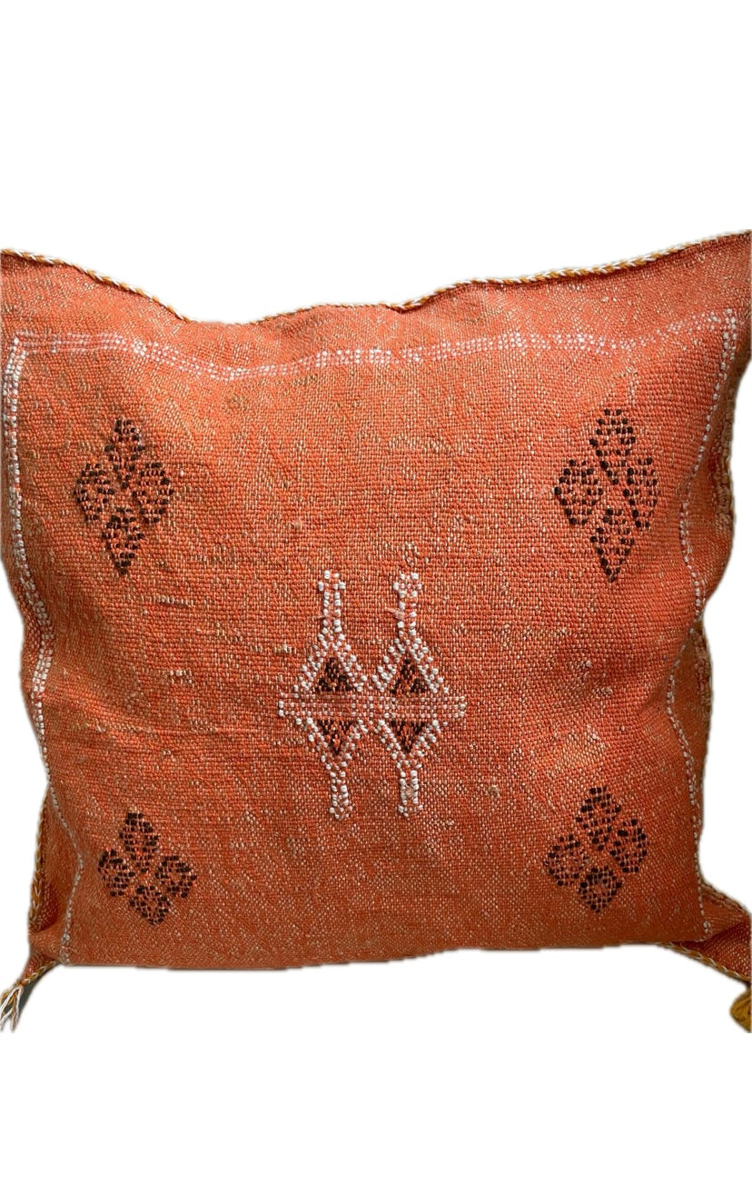 Housse de coussin soie végétale orange